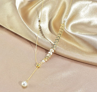 Arrow/Pearl Necklace