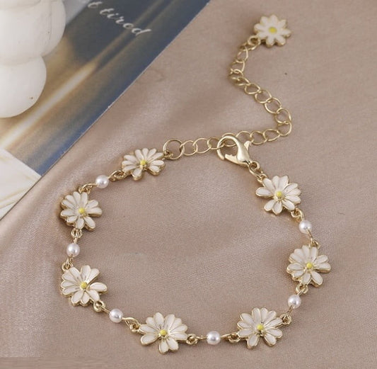 Pearl Flower Hand Bracelet