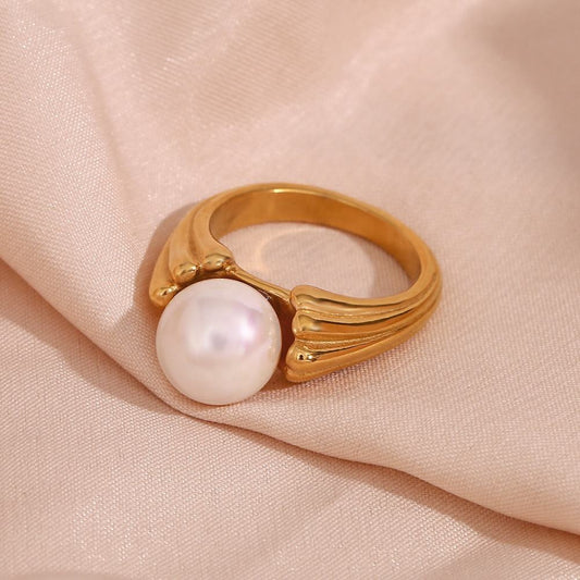 Pearl Ring