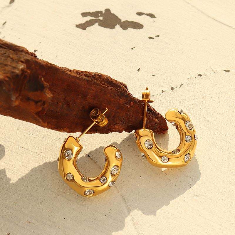 CC Shape Hoop Earrings